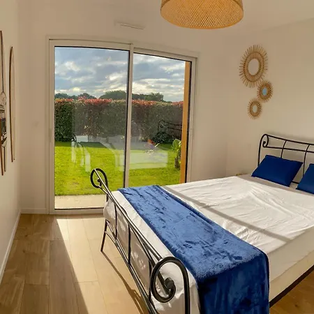 Maison Mitoyenne, 2 Chambres, 4 Personnes Holiday home