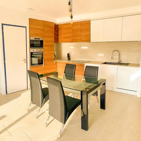 Maison Mitoyenne, 2 Chambres, 4 Personnes * Saint-Martin-de-Seignanx